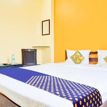 Spot On Hotel Shree Samarth Lodging Kolhapur Buitenkant foto